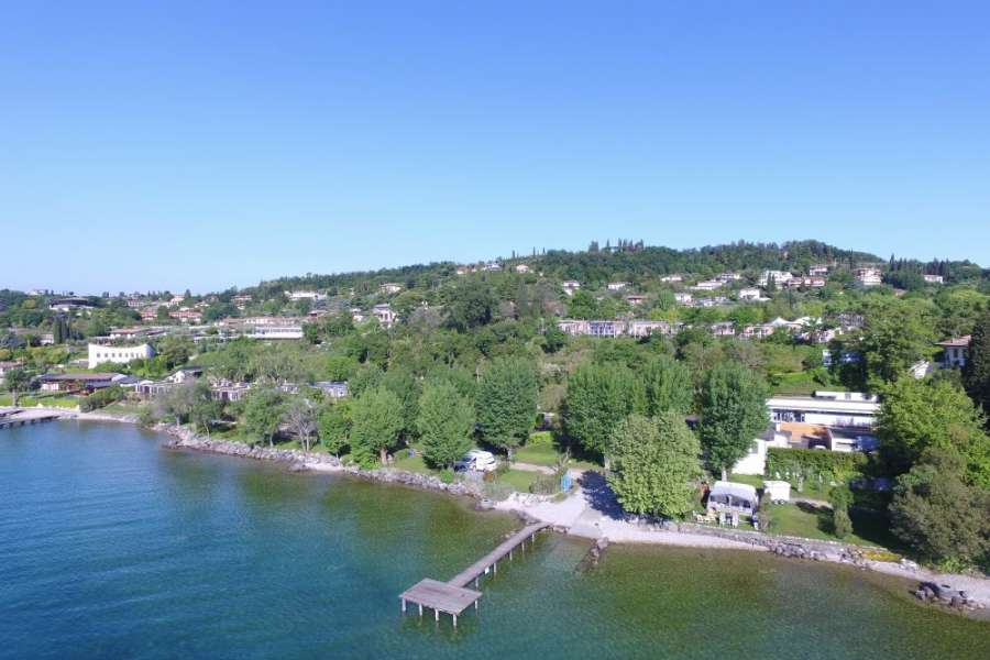 Campingplatz Gardasee mit Stellplätzen in der Nähe vom See 4