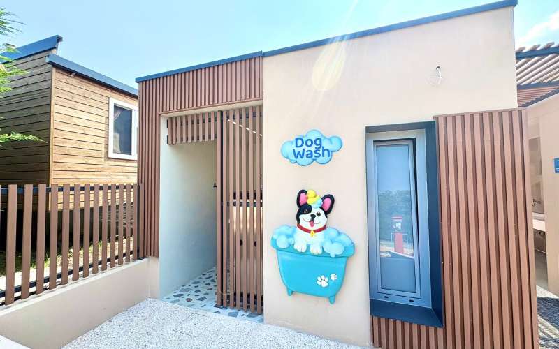 Neue Dog Wash am Camping Village Europa Silvella, Gardasee