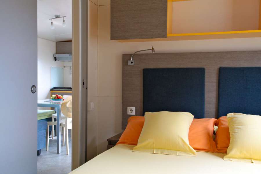 Campingplatz Gardasee mit Mobilheim 2 Schlafzimmer und Privatbad 1