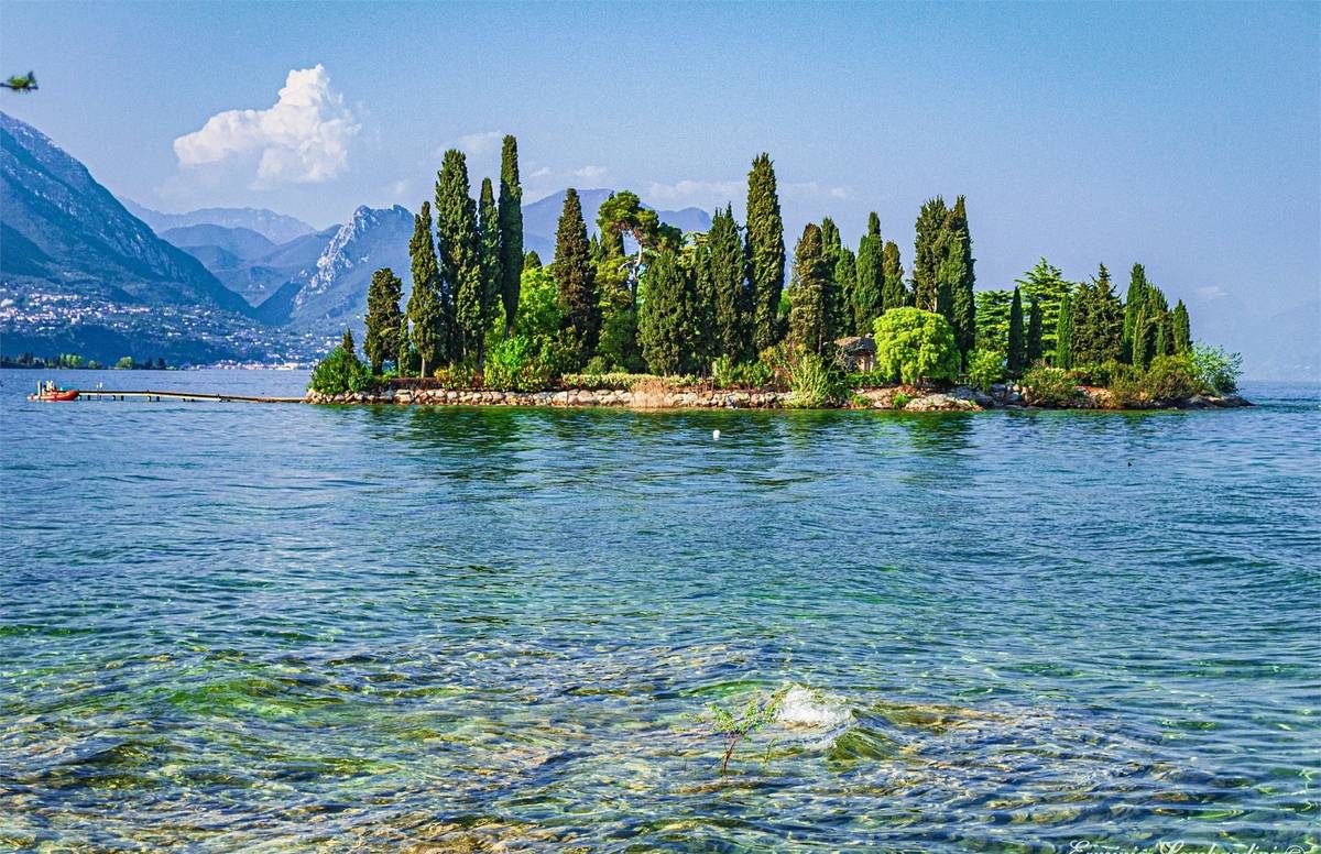Gardasee Boot Familienurlaub Kanincheninsel Manerba Urlaub mit dem Boot