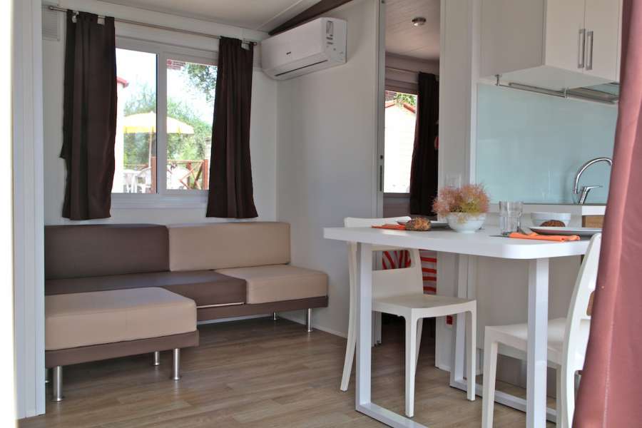 Campingplatz Gardasee mit Mobilheim 2 Schlafzimmer und Privatbad 15